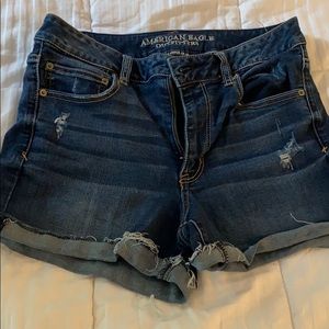 American Eagle High Rise Shortie